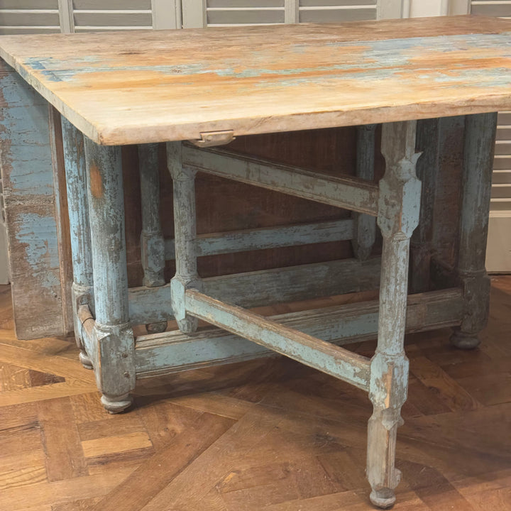 Antique Swedish Gateleg table | Painted | Circa 1890 | Sourced Paris-Suzie Anderson Home