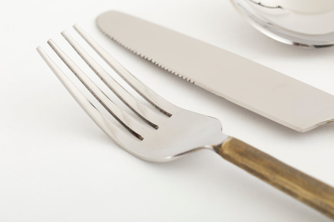 Dinah Cutlery Setting for One (5pce) | Flamant Belgium-Suzie Anderson Home