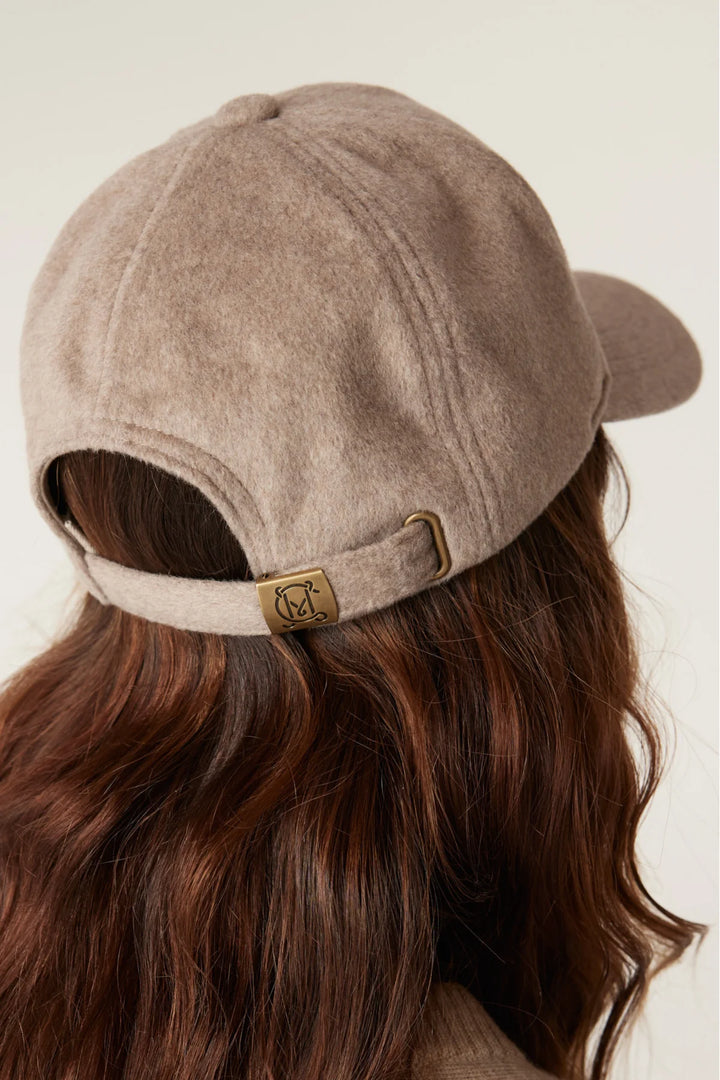 Cable | Wool Cashmere Cap | Pebble