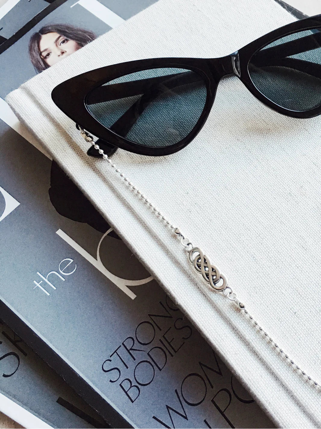 Sunglasses Chain | Isabella Silver-Suzie Anderson Home