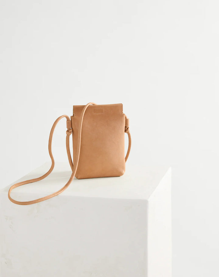 Juju | Marina Leather Pouch Bag | Tan