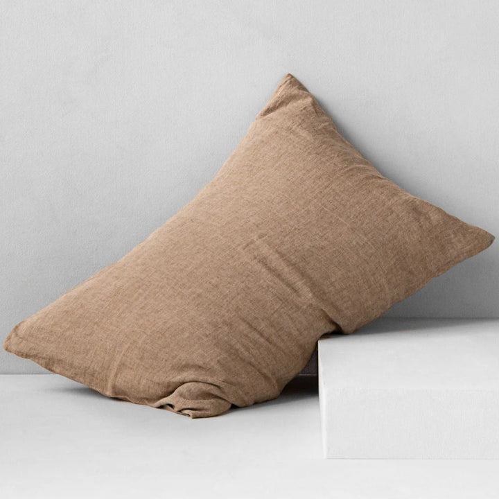 Basix Standard Pillowcase | Brun