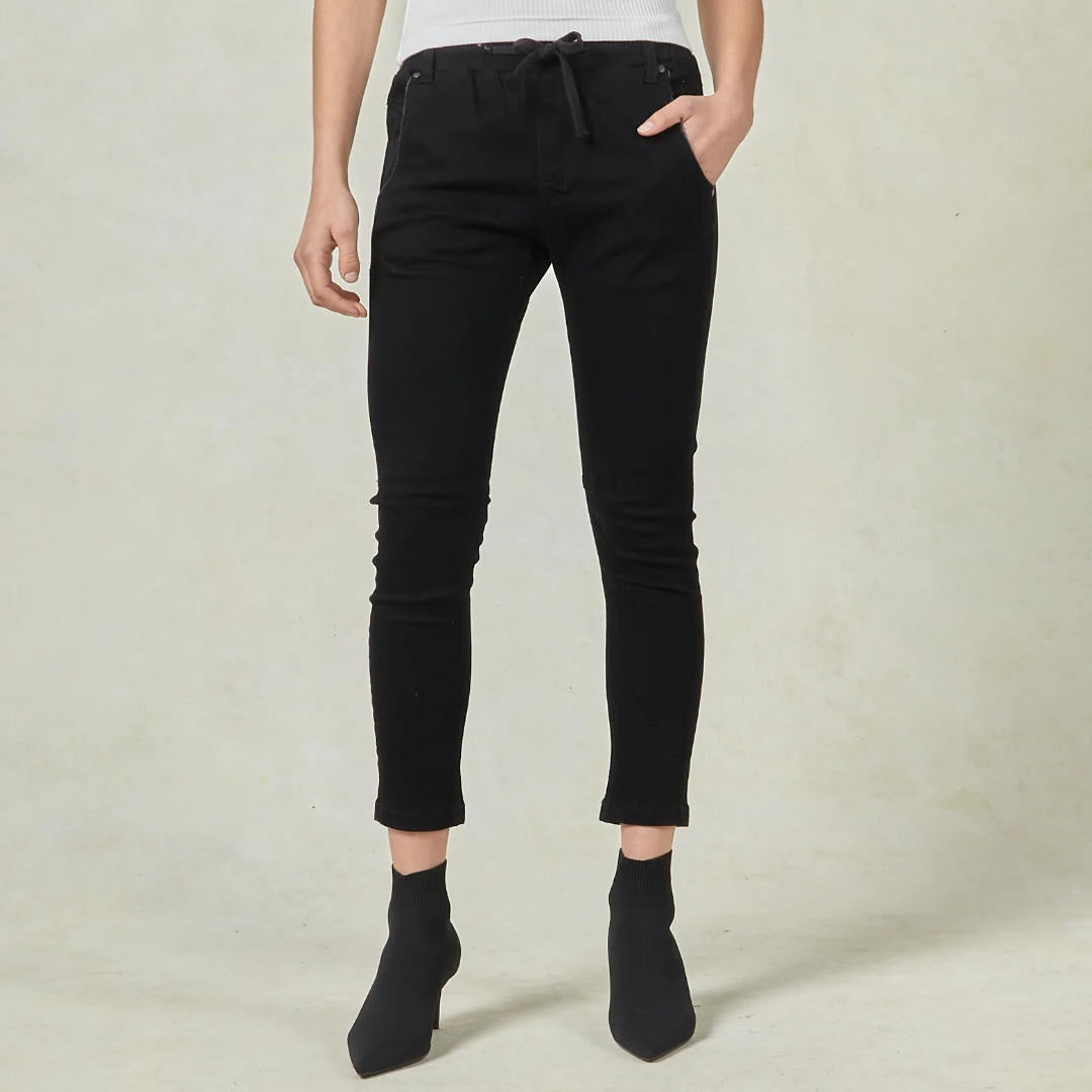 Dricoper | Active Black Jeans-Suzie Anderson Home