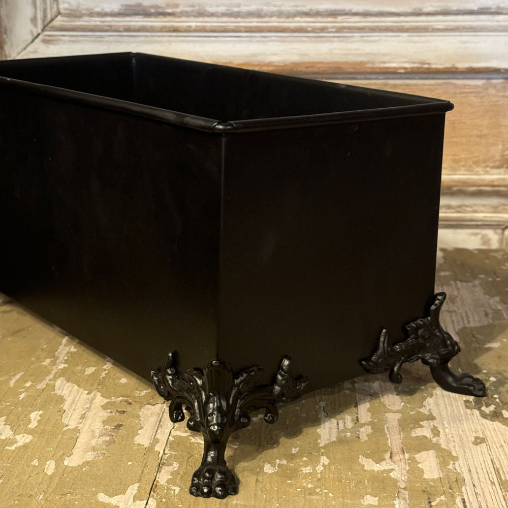 Flower Planter Matt Black | Large-Suzie Anderson Home