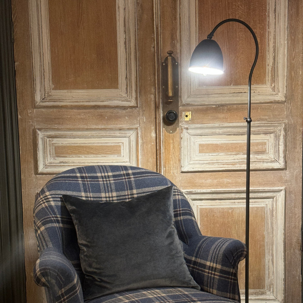 Garda floor lamp | includes shade | Matt black | hand made in The Netherlands-Suzie Anderson Home