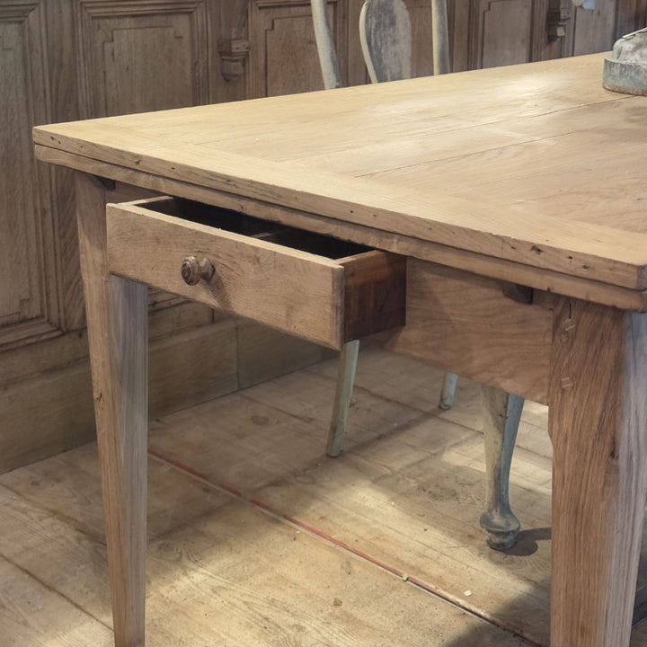 French Bleached Oak Extension Table (320cm extended)