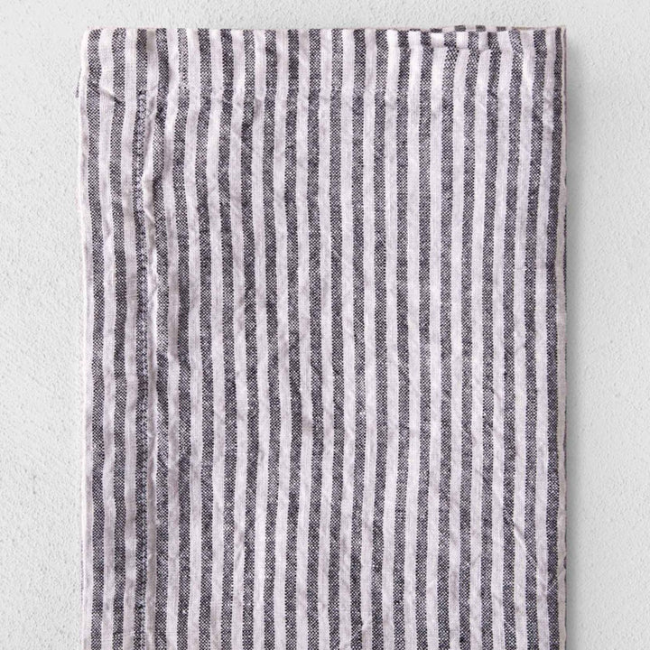 Basix Napkin Small Stripe | Ayrton/nox