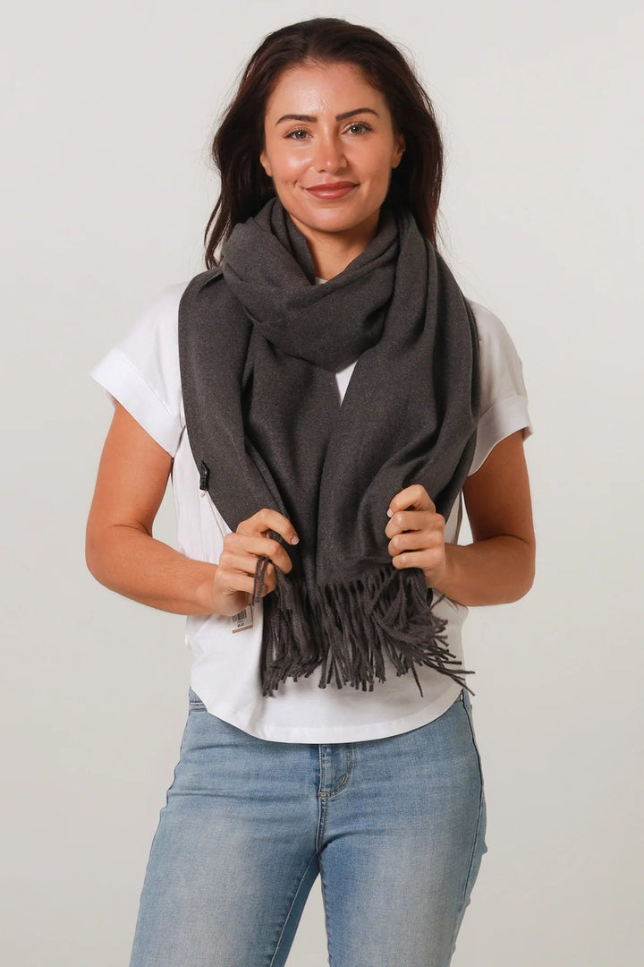 Scarf HH0025-Suzie Anderson Home