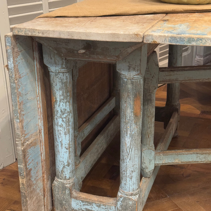 Antique Swedish Gateleg table | Painted | Circa 1890 | Sourced Paris-Suzie Anderson Home